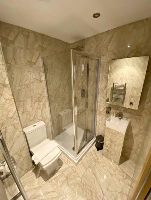 Victoria Street Apartment Sleeps 2 Liverpool Bagian luar foto