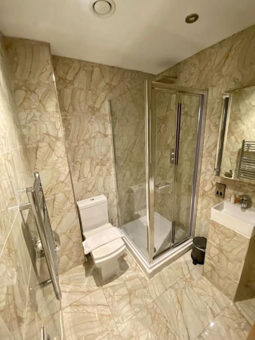Victoria Street Apartment Sleeps 2 Liverpool Bagian luar foto
