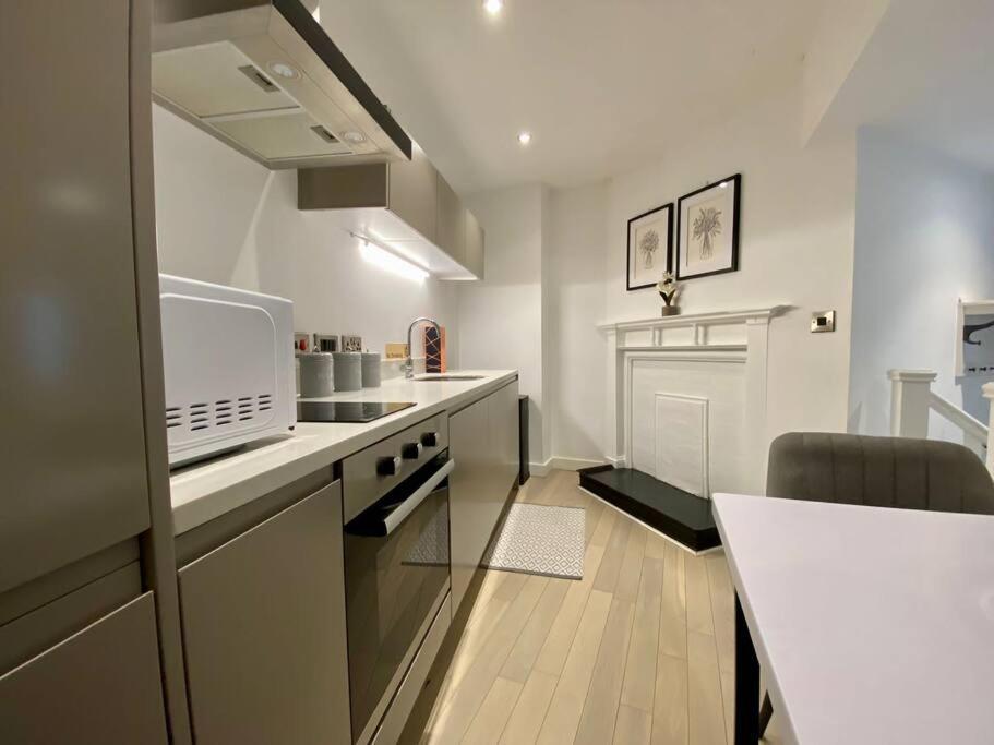 Victoria Street Apartment Sleeps 2 Liverpool Bagian luar foto