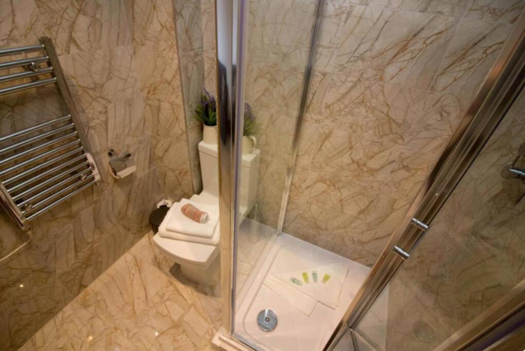 Victoria Street Apartment Sleeps 2 Liverpool Bagian luar foto