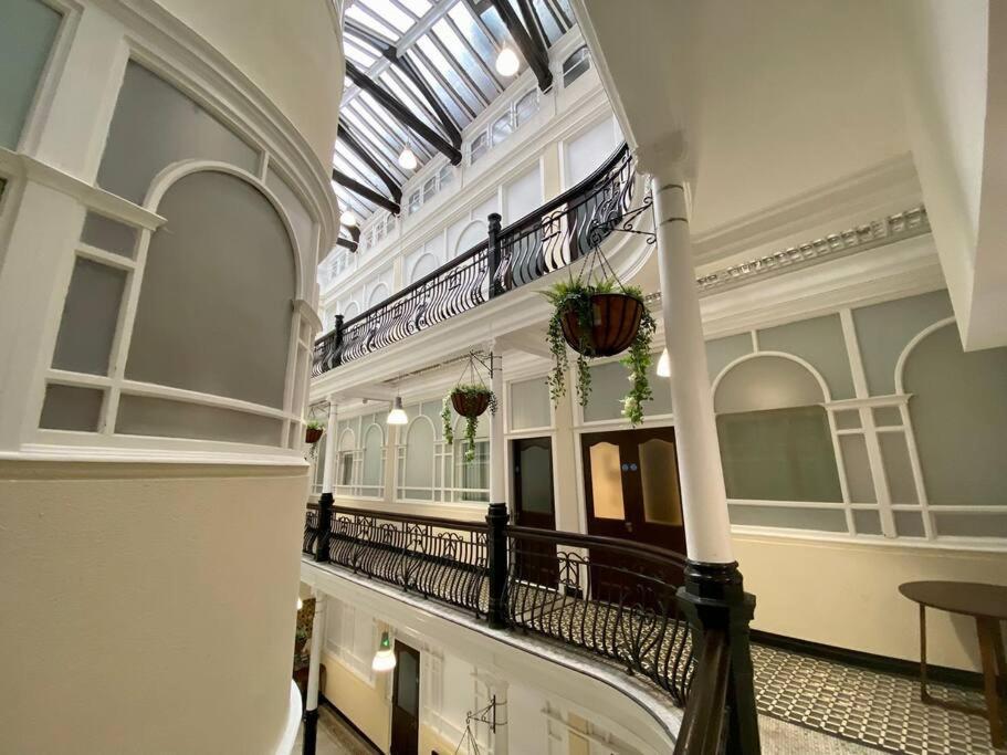 Victoria Street Apartment Sleeps 2 Liverpool Bagian luar foto