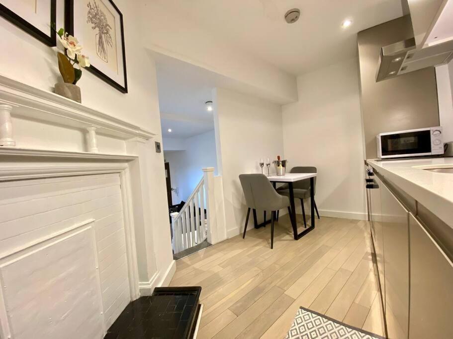 Victoria Street Apartment Sleeps 2 Liverpool Bagian luar foto