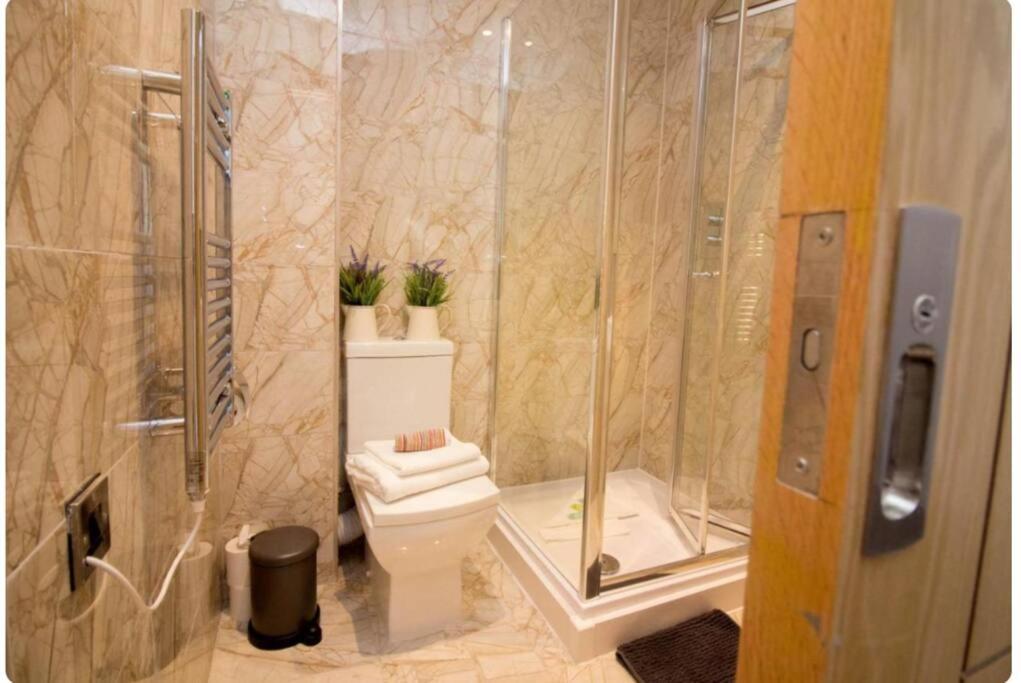Victoria Street Apartment Sleeps 2 Liverpool Bagian luar foto