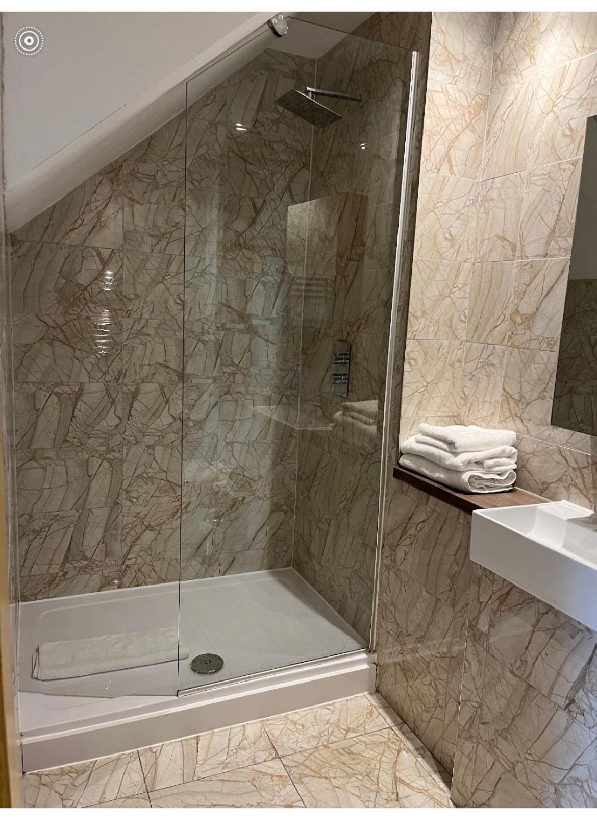 Victoria Street Apartment Sleeps 2 Liverpool Bagian luar foto